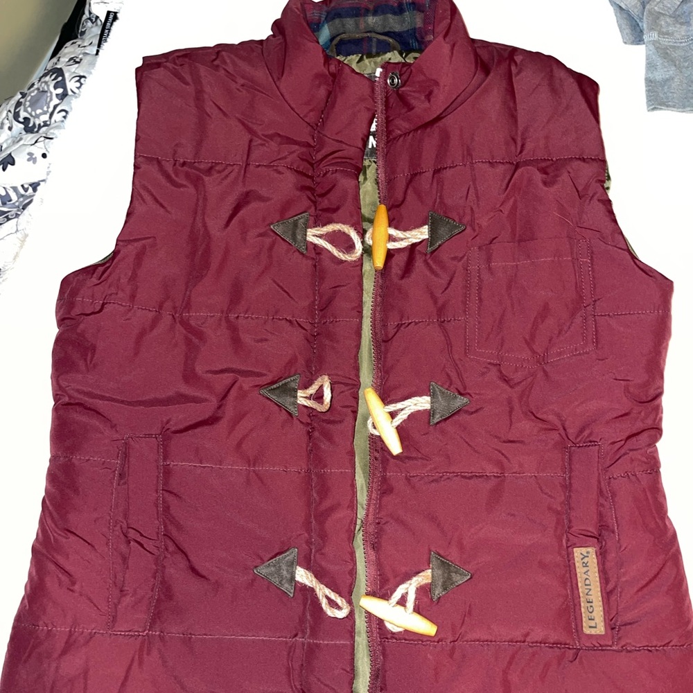 womens legendary white tails vest